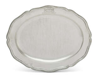 A VICTORIAN SILVER MEAT DISH