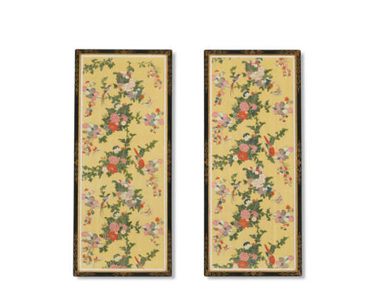A PAIR OF CHINESE PAINTED SILK PANELS - Foto 1