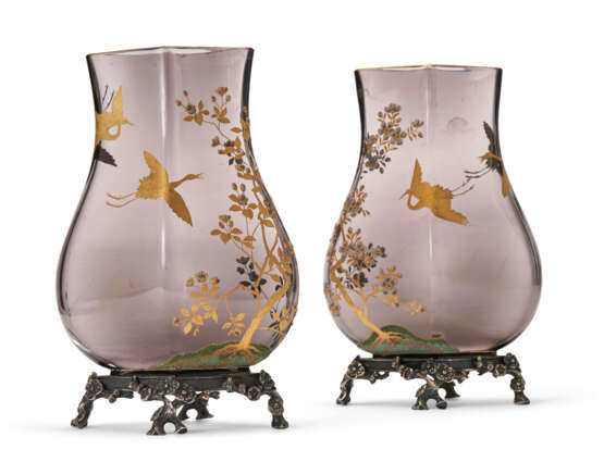 A PAIR OF FRENCH SILVERED-BRONZE MOUNTED POLYCHROME AND PARCEL-GILT DECORATED CRYSTAL VASES - фото 1