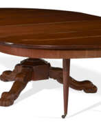 Periode von Louis-Philippe I.. A GERMAN MAHOGANY EXTENSION DINING TABLE