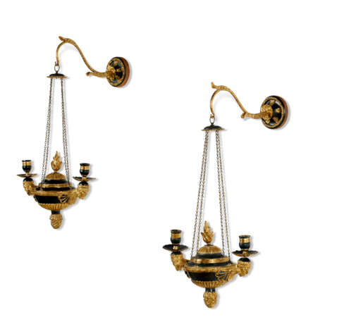 A PAIR OF NORTH EUROPEAN GILTWOOD AND BRONZED TWO-LIGHT HANGING WALL-LIGHTS - photo 2