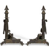 A PAIR OF NAPOLEON III PATINATED BRONZE CHENETS - фото 3