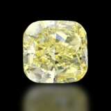 DiamanTiefe: sehr wertvoller Fancy Diamant hervorragender Qualität, GIA-Report, 8,18ct Natural Fancy Yellow/VVS1 - фото 1