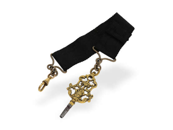 Taschenuhr: frühe, goldene englische Doppelgehäuse-Spindeluhr mit Repetition und Originalschlüssel - photo 10