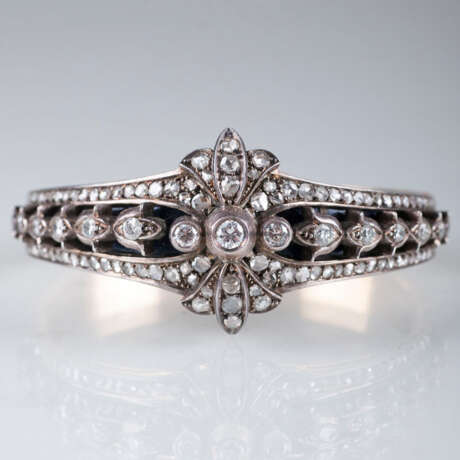 Antiker Pink-Saphir-Turmalin-Ring mit Altschliffdiamanten - photo 1