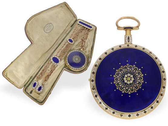 Taschenuhr: museale, große Gold/Emailleuhr "Paillon" mit Originalchatelaine und Originalbox, ca. 1800 - Foto 1