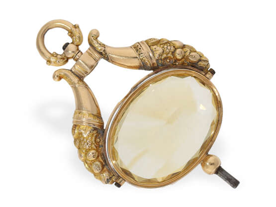 Uhrenschlüssel: musealer Prunkschlüssel mit Citrin, Frankreich um 1820 - Foto 1
