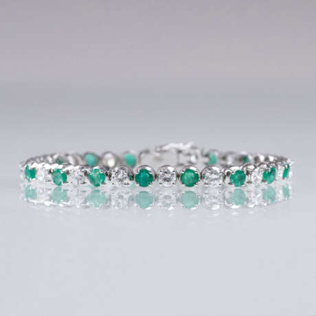Feines Brillant-Smaragd-Armband - photo 1