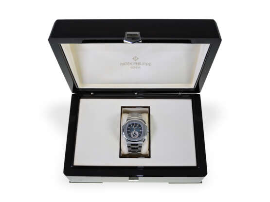 Armbanduhr: hochwertige Patek Philippe Nautilus Ref. 5980/A1-001 "Geneva Seal" 2009 - photo 3