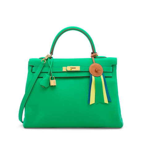 A MENTHE CLÉMENCE LEATHER RETOURNÉ KELLY 35 WITH GOLD HARDWARE - фото 1
