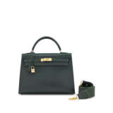 A VERT FONCÉ CALF BOX LEATHER SELLIER KELLY 32 WITH GOLD HARDWARE - Foto 1
