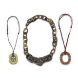 A GROUP OF THREE: A KALI HORN NECKLACE, A LIFT PENDANT NECKLACE, & A VIBRATO PENDANT NECKLACE - фото 1