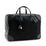 A BLACK SWIFT LEATHER & TOILE H TRAVEL VICTORIA 45 WITH PALLADIUM HARDWARE - фото 2