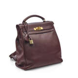 A HAVANE CLÉMENCE LEATHER KELLY ADO 28 WITH GOLD HARDWARE - фото 2