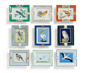 A GROUP OF NINE BIRD-THEMED ASHTRAYS AND VIDE POCHE