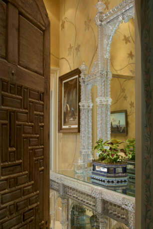 A MONUMENTAL VICTORIAN CUT-GLASS CONSOLE AND MIRROR - Foto 3
