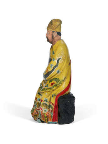 A CHINESE EXPORT POLYCHROME-DECORATED NODDING HEAD FIGURE - фото 4
