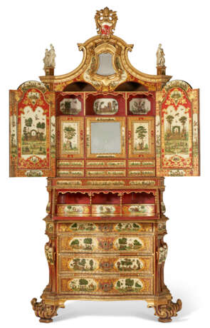 AN ITALIAN PARCEL-GILT RED AND CREAM-JAPANNED AND LACCA POVERA BUREAU CABINET - фото 3