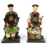 A PAIR OF CHINESE EXPORT POLYCHROME-DECORATED NODDING HEAD FIGURES OF COURT MUSICIANS - photo 1