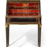 A NAPOLEON III MOTHER-OF-PEARL-INLAID, ORMOLU AND BRASS-MOUNTED JAPANESE LACQUER AND EBONY BUREAU EN PENTE - photo 2