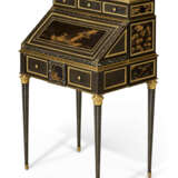 A NAPOLEON III MOTHER-OF-PEARL-INLAID, ORMOLU AND BRASS-MOUNTED JAPANESE LACQUER AND EBONY BUREAU EN PENTE - photo 3