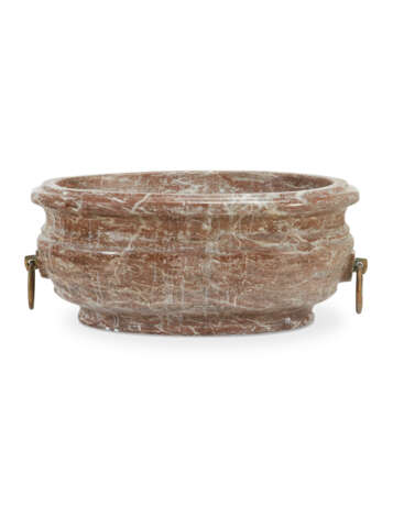 A FRENCH ROUGE ROYALE MARBLE OVAL CISTERN - Foto 4