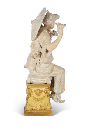 A PAIR OF FRENCH TERRACOTTA CHINOISERIE FIGURES ON ORMOLU BASES - фото 10