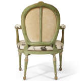 A PAIR OF GEORGE III GREEN AND WHITE-PAINTED ARMCHAIRS - фото 5