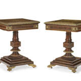 A PAIR OF REGENCY BRASS-INLAID AND GILT BRASS-MOUNTED INDIAN ROSEWOOD AND BOULLE MARQUETRY CENTER TABLES - Foto 1
