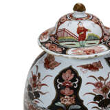 A DUTCH DELFT DORE FIVE-PIECE GARNITURE - Foto 6