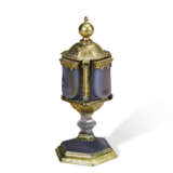 A GERMAN GILT COPPER-MOUNTED AGATE PYX OR RELIQUARY - фото 3