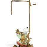 A LOUIS XV ORMOLU AND CHINESE PORCELAIN TWO-LIGHT CANDELABRUM - фото 2