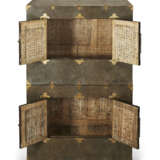 A KOREAN TWO-TIERED CHEST - Foto 5