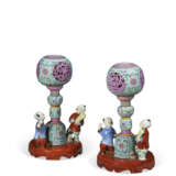 A PAIR OF CHINESE TURQUOISE-GROUND FAMILLE ROSE HAT STANDS - photo 3