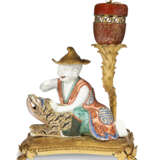 A FRENCH ORMOLU-MOUNTED CHINESE PORCELAIN AND LACQUER POTPOURRI - photo 1