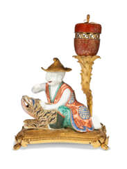 A FRENCH ORMOLU-MOUNTED CHINESE PORCELAIN AND LACQUER POTPOURRI