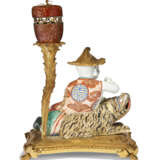 A FRENCH ORMOLU-MOUNTED CHINESE PORCELAIN AND LACQUER POTPOURRI - photo 3