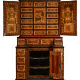A SOUTH GERMAN BRASS-MOUNTED EBONIZED, BURR BIRCH, FRUITWOOD AND MARQUETRY BUREAU CABINET - photo 3