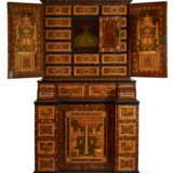 A SOUTH GERMAN BRASS-MOUNTED EBONIZED, BURR BIRCH, FRUITWOOD AND MARQUETRY BUREAU CABINET - photo 5