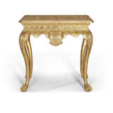 A GEORGE I GILT-GESSO SIDE TABLE - Foto 1