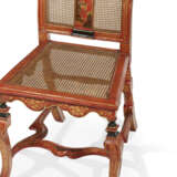 A PAIR OF QUEEN ANNE SCARLET AND GILT-JAPANNED SIDE CHAIRS - photo 6