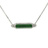 JADEITE AND DIAMOND NECKLACE - Foto 1