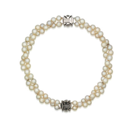 CULTURED PEARL AND DIAMOND NECKLACE; TOGETHER WITH A CULTURED PEARL, SAPPHIRE AND DIAMOND NECKLACE - фото 7