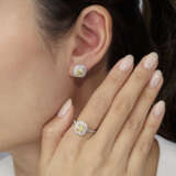 NO RESERVE - TIFFANY & CO. COLOURED DIAMOND AND DIAMOND RING AND EARRING SET - Foto 6