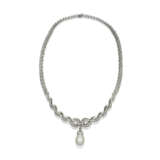 CULTURED PEARL AND DIAMOND JEWELLERY SET - фото 3