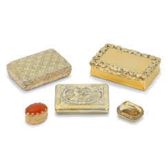 TWO GOLD-MOUNTED HARDSTONE VINAIGRETTES AND THREE SILVER-GILT SNUFF-BOXES