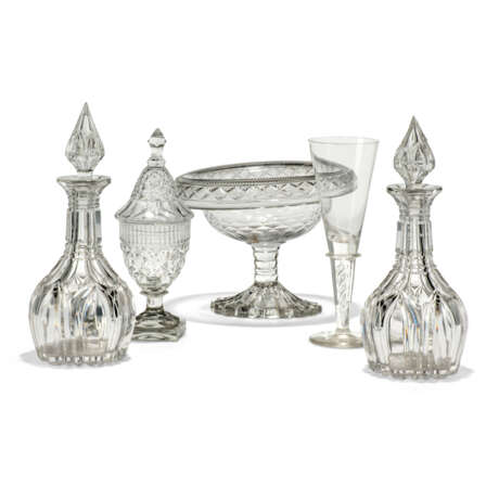 A GROUP OF ENGLISH AND CONTINENTAL GLASS - Foto 1