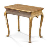 A GEORGE I GILT-GESSO SIDE TABLE - Foto 3
