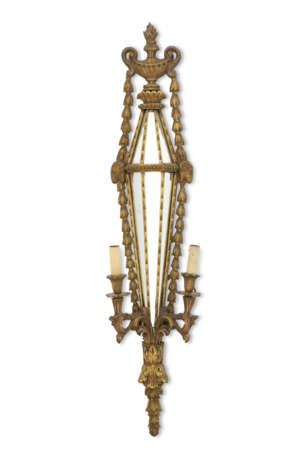 A SET OF FOUR NORTH ITALIAN GILT-COMPOSITION TWO-BRANCH WALL-LIGHTS - фото 2