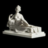 A GEORGE IV WHITE MARBLE FIGURE OF A RECLINING NUDE - Foto 2